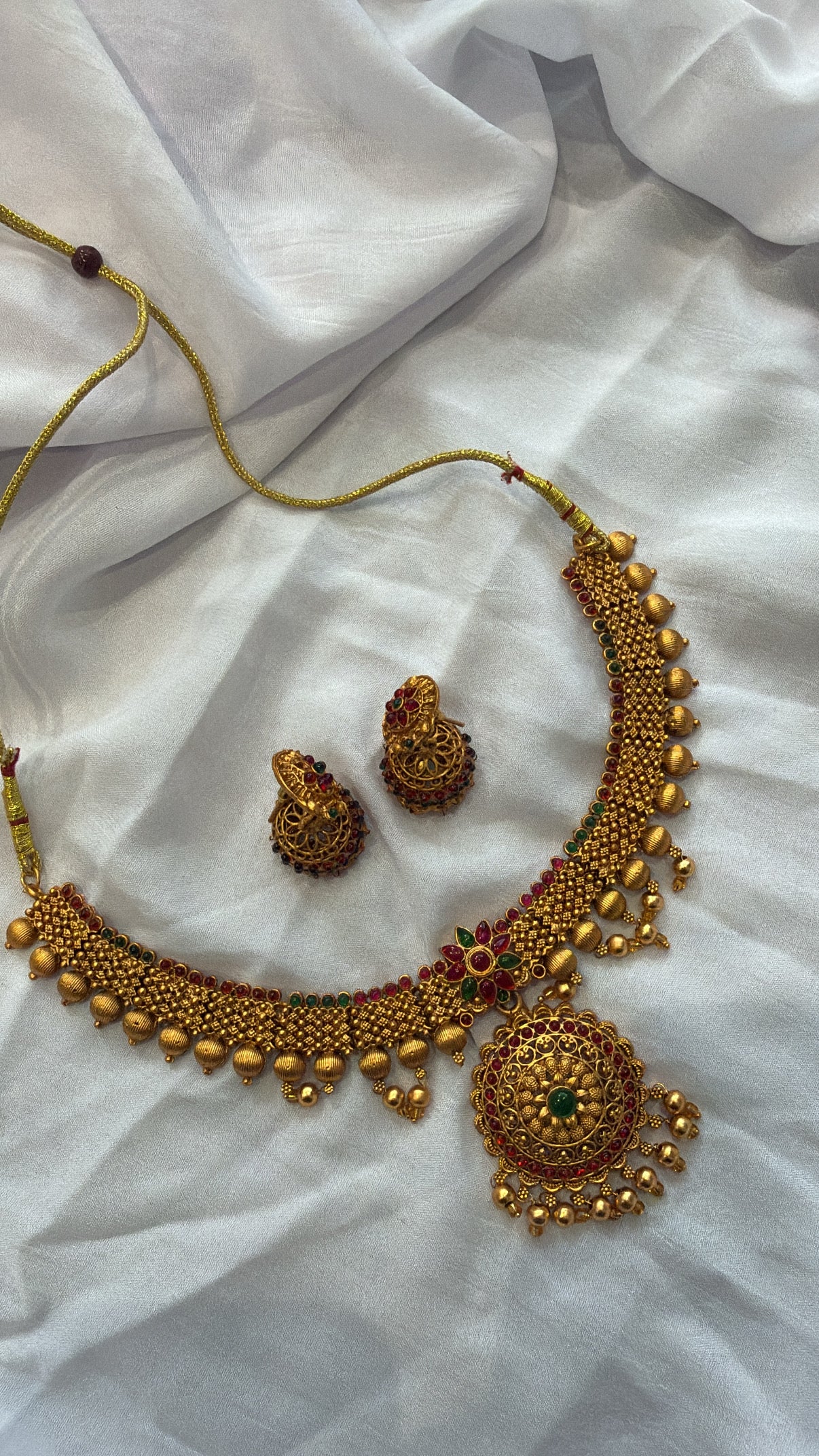 Antique Traditional Set - 50