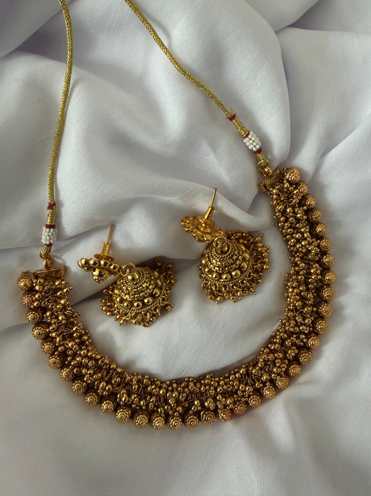 Antique Gold Necklace - 192